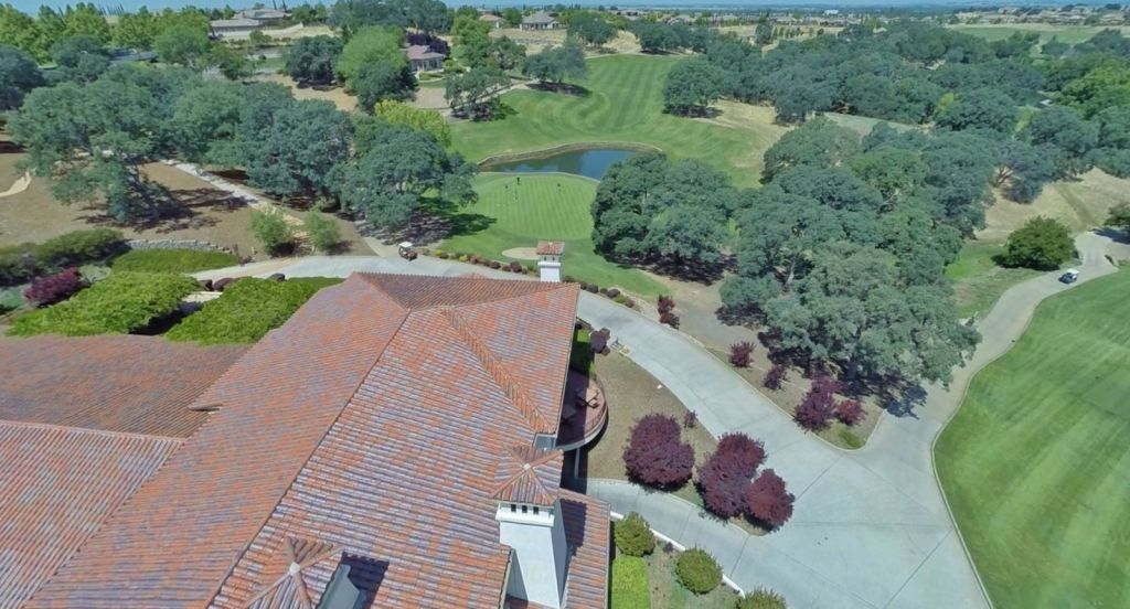 Arial view of course over clubhouse